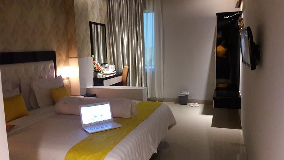 カリバン ホテル バタム Batam エクステリア 写真